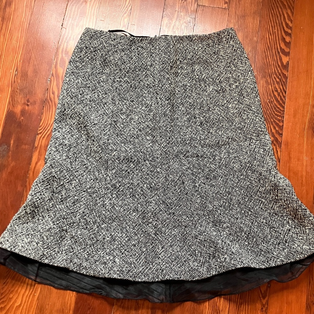 GAP Monochrome Textured A-Line Skirt